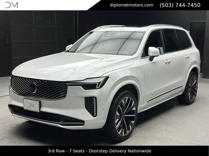 Used 2025 Volvo XC90 T8 Ultra w/ Protection Package Premier