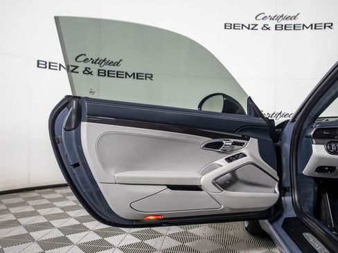 Used 2017 Porsche 911 Carrera S image 14