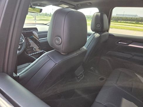 New 2026 GMC Terrain Elevation w/ Elevation Premium Package AWD/4WD image 46