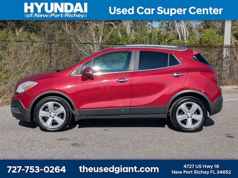 Used 2015 Buick Encore FWD image 2