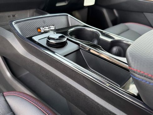 New 2026 Chevrolet Equinox RS image 14