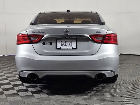 Used 2017 Nissan Maxima 3.5 SL FWD image 2