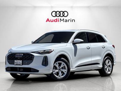 Used 2025 Audi Q5 Premium w/ Convenience Package