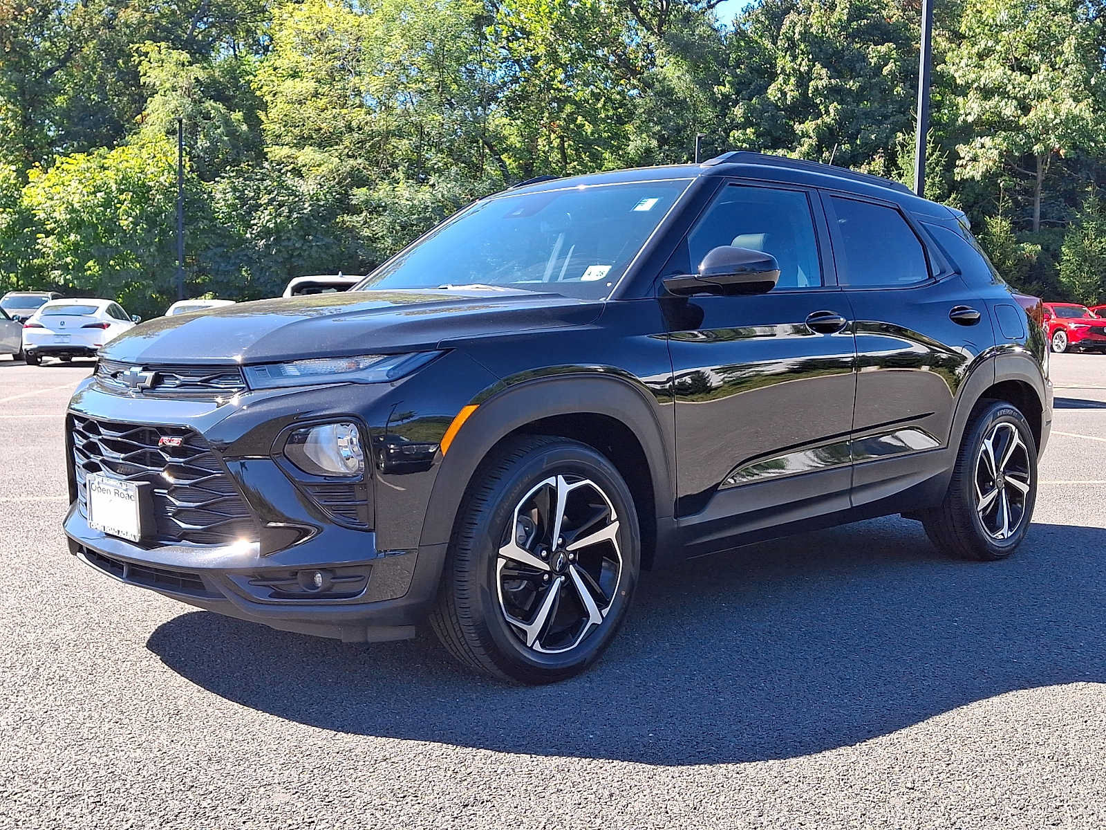 Used 2023 Chevrolet TrailBlazer RS w/ Sun and Liftgate Package FWD image 3