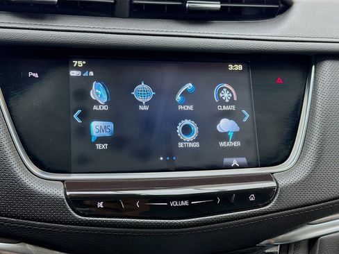 Used 2019 Cadillac XT5 Luxury image 11