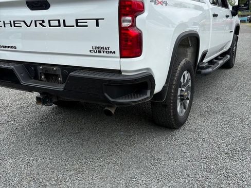 Used 2023 Chevrolet Silverado 2500 Custom w/ Custom Value Package AWD/4WD image 7