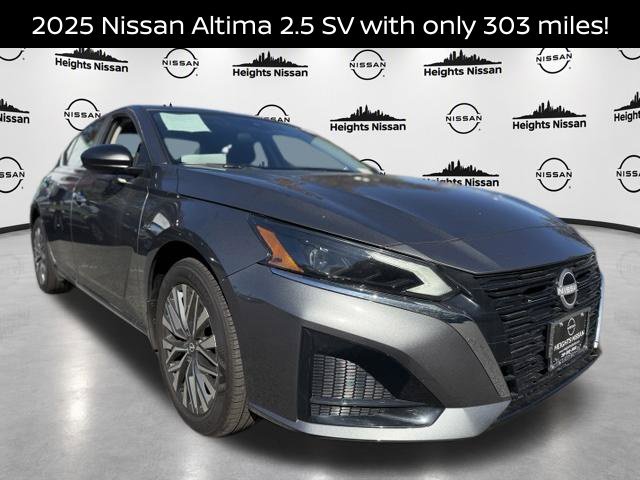 Used 2025 Nissan Altima 2.5 SV AWD/4WD image 3
