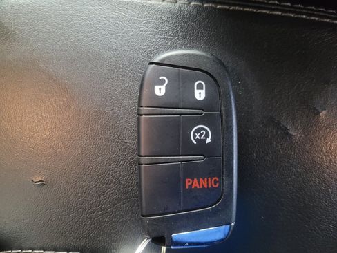 Used 2022 Jeep Renegade Sport w/ Sport Appearance Group image 32