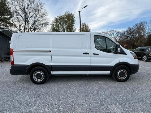 Used 2019 Ford Transit 150 130 Low Roof image 3