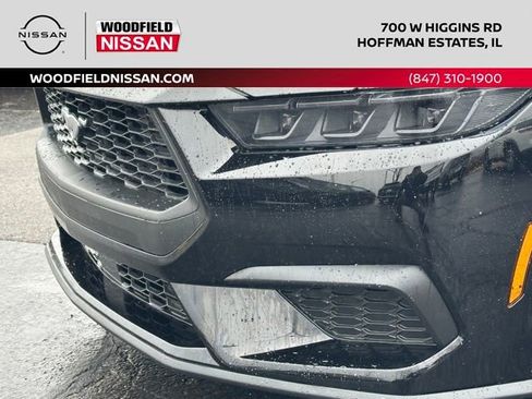 Used 2025 Ford Mustang Coupe image 8