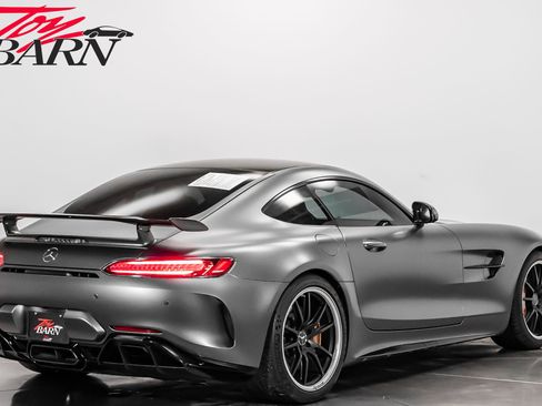 Used 2018 Mercedes-Benz AMG GT R image 5