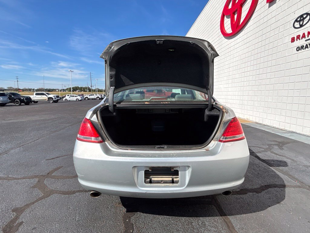 Used 2006 Toyota Avalon XL FWD image 30