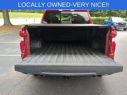 Used 2021 Chevrolet Silverado 1500 LT AWD/4WD image 31