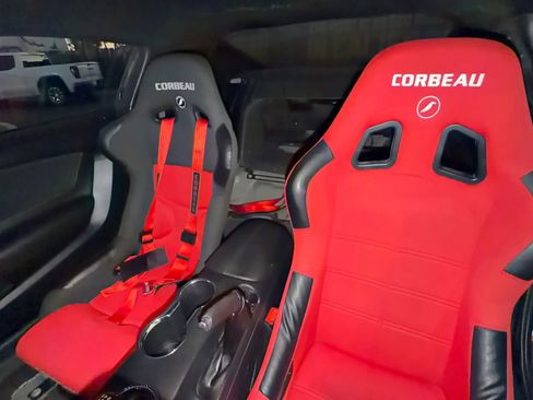 Used 2017 Ford Mustang GT image 26