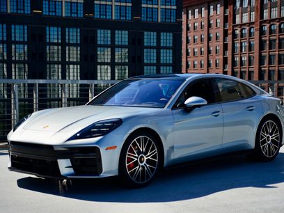 New 2026 Porsche Panamera GTS