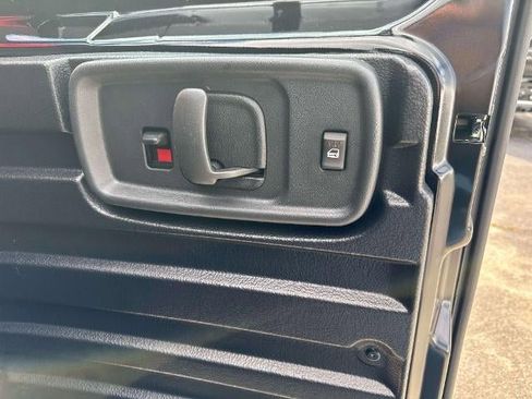 New 2025 Chevrolet Express 2500 w/ Driver Convenience Package RWD image 9