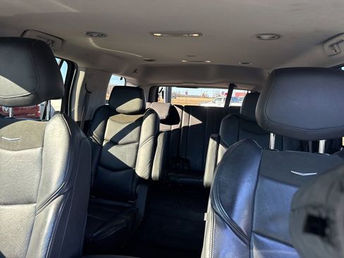 Used 2019 Cadillac Escalade 4WD image 55