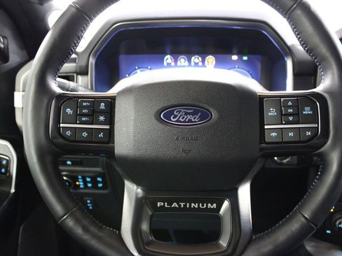 Used 2025 Ford F150 Platinum image 39