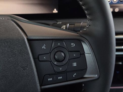New 2027 Nissan Sentra SV FWD image 26