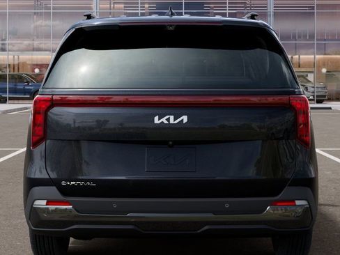 New 2026 Kia Carnival SX FWD image 13