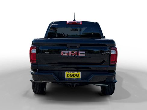 New 2025 GMC Canyon AT4 image 4