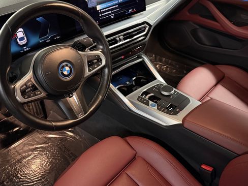 Used 2023 BMW i4 eDrive40 w/ M Sport Package RWD image 4