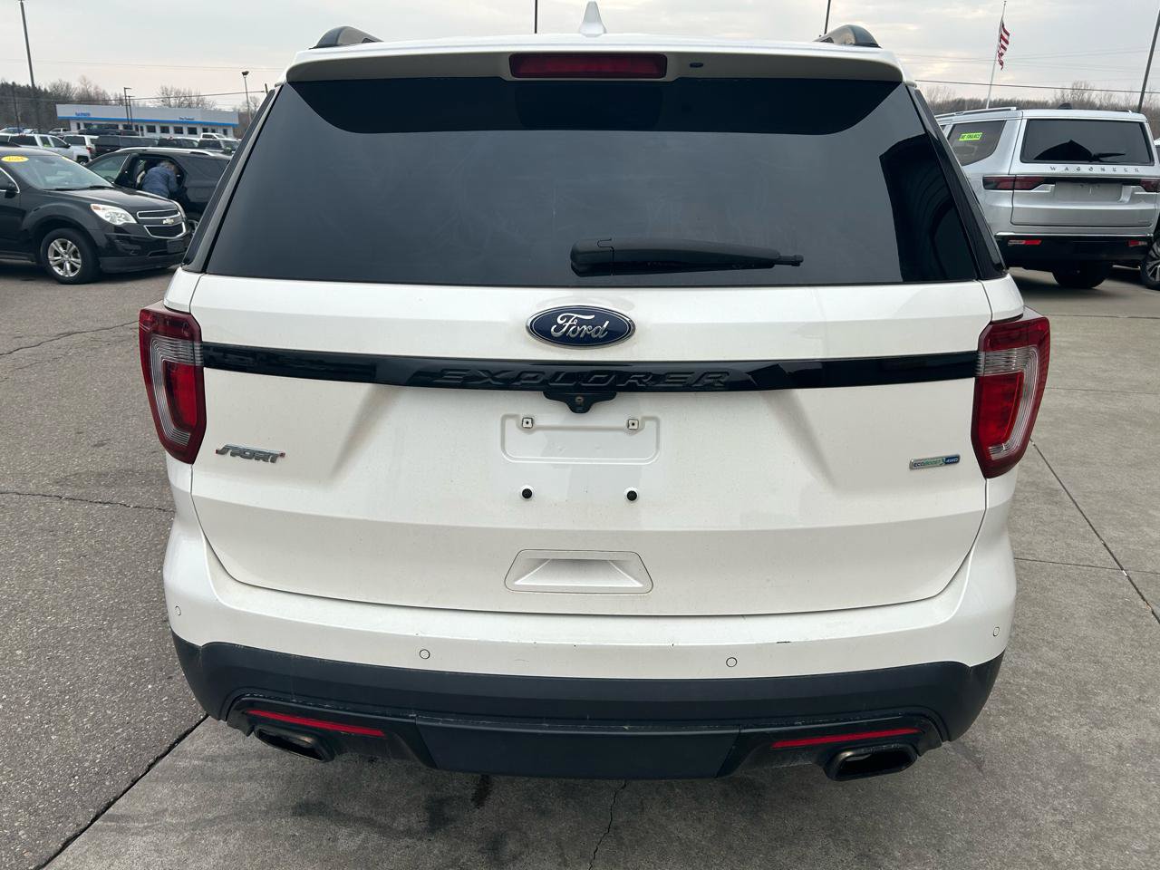 Used 2016 Ford Explorer Sport w/ Equipment Group 401A AWD/4WD image 6