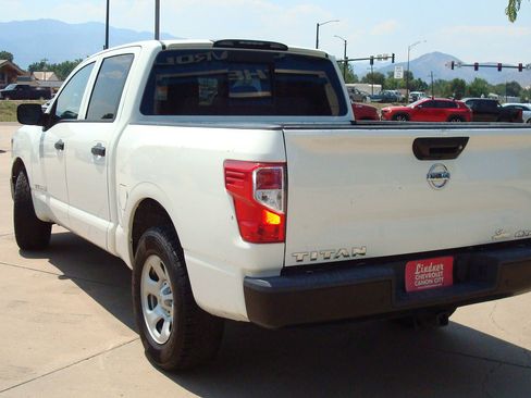 Used 2021 Nissan Titan S w/ S Utility Package image 6