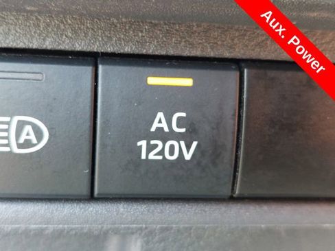 Used 2024 Toyota Sienna XLE w/ XLE Plus Package AWD/4WD image 21