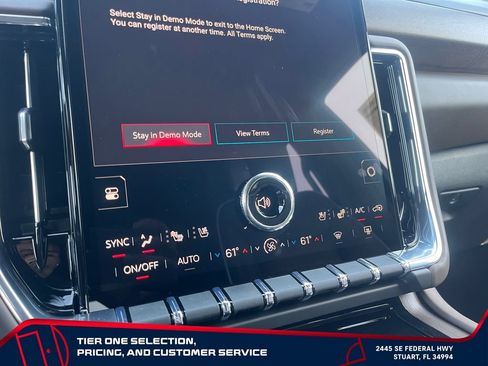 New 2026 GMC Yukon Denali Ultimate AWD/4WD image 30