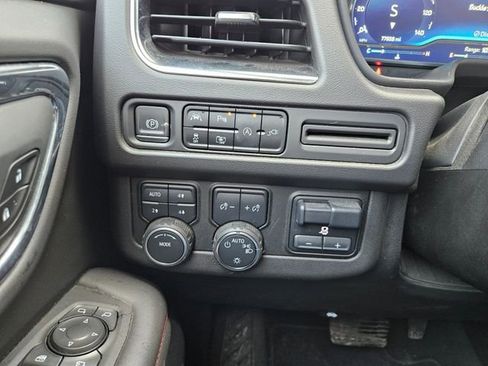 Used 2022 Chevrolet Tahoe RST w/ Luxury Package image 19