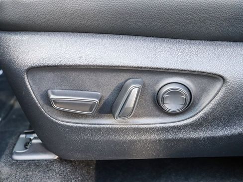 New 2026 Toyota Grand Highlander XLE image 25