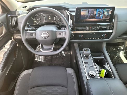 New 2026 Nissan Pathfinder SV AWD/4WD image 10