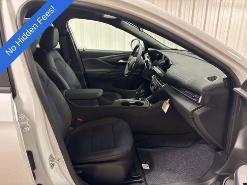 New 2026 Buick Envista Preferred image 17