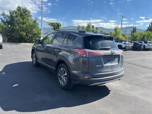 Used 2018 Toyota RAV4 XLE w/ Convenience Package AWD/4WD image 6