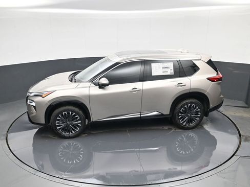 New 2026 Nissan Rogue Platinum w/ Platinum Premium Package AWD/4WD image 15