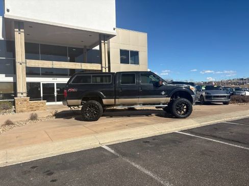 Used 2012 Ford F250 Lariat w/ Lariat Ultimate Pkg image 2