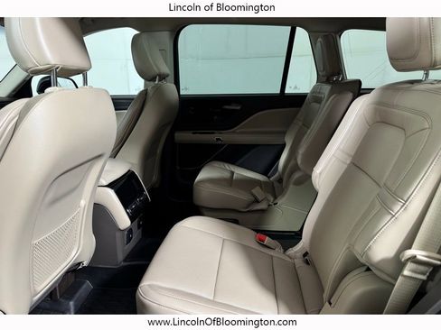 Certified 2023 Lincoln Aviator Reserve w/ Equipment Group 201A AWD/4WD image 60