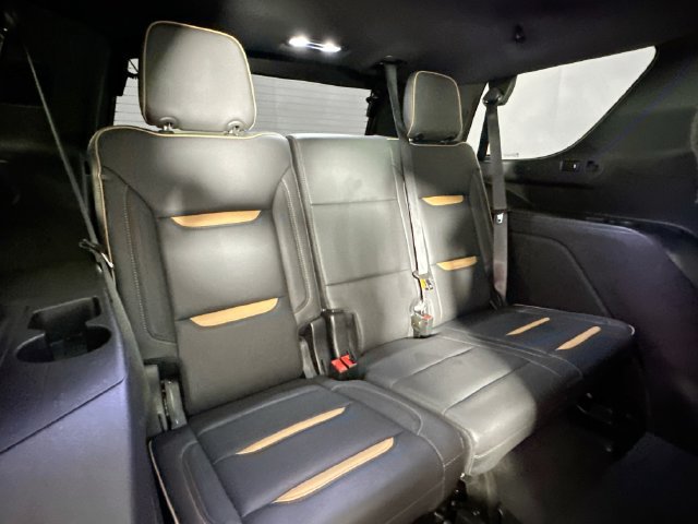 Used 2024 GMC Yukon AT4 AWD/4WD image 30