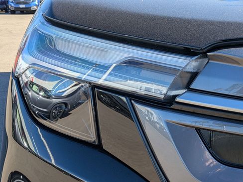 Certified 2025 Subaru Forester Limited w/ Popular Package #2 image 6