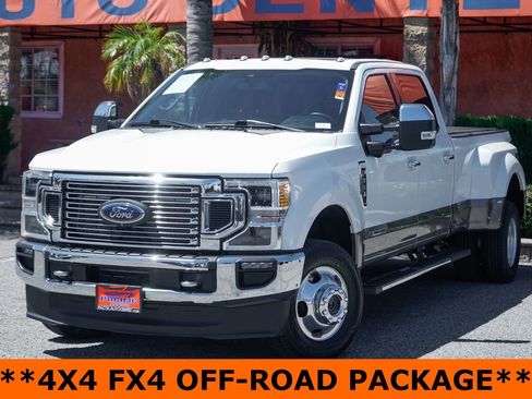 Used 2021 Ford F350 Lariat w/ Lariat Ultimate Package AWD/4WD image 4