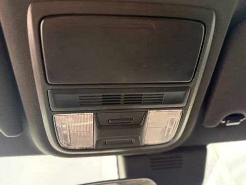 Used 2018 Honda Accord Sport image 38