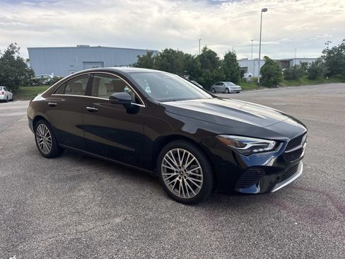Used 2026 Mercedes-Benz CLA 250 image 3
