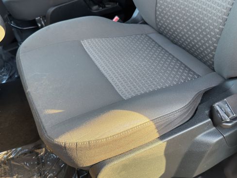 Used 2023 Ford Transit 350 XLT image 12