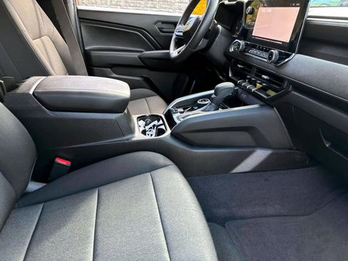 Used 2023 Chevrolet Colorado Trail Boss w/ LPO, Dark Essentials Package image 13