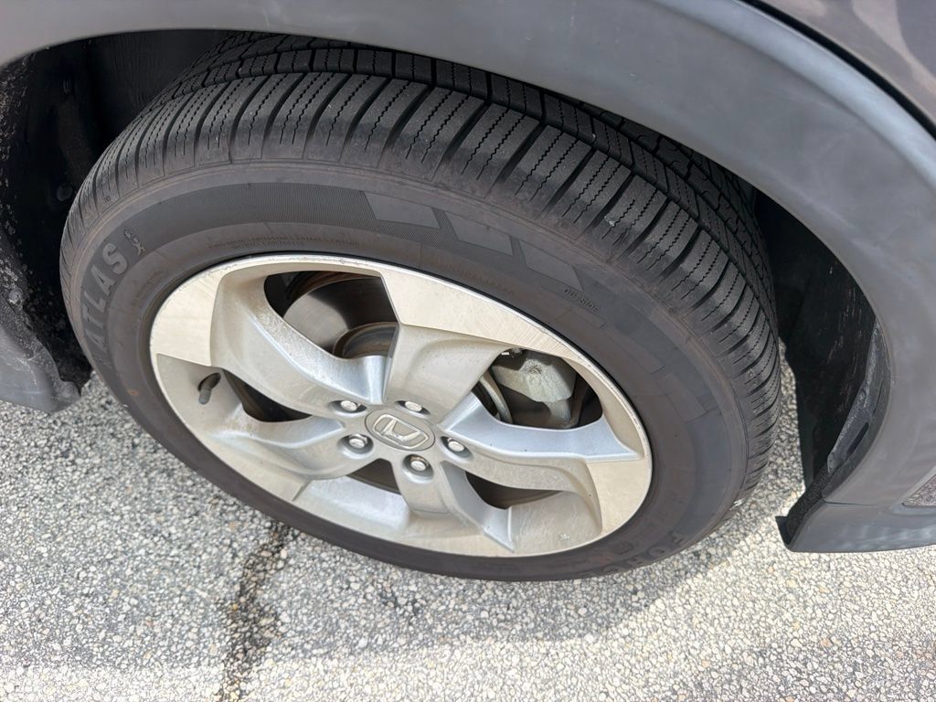 Used 2020 Honda HR-V LX image 11