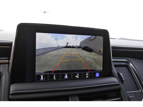 Used 2024 Chevrolet Tahoe LT w/ LT Signature Package RWD image 22