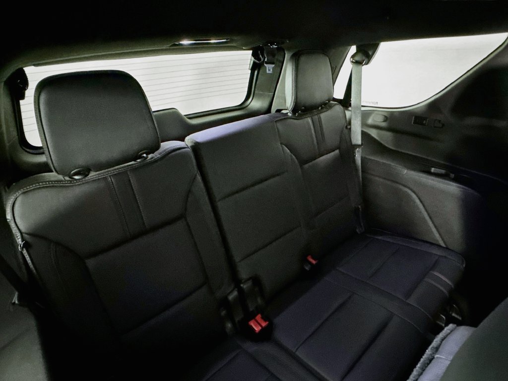 Used 2021 Chevrolet Tahoe RST w/ Luxury Package AWD/4WD image 31