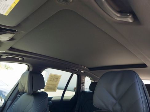 Used 2026 BMW X5 sDrive40i w/ M Sport Package RWD image 16