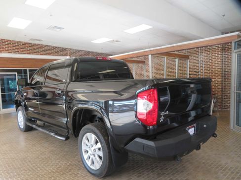 Used 2019 Toyota Tundra SR5 AWD/4WD image 79